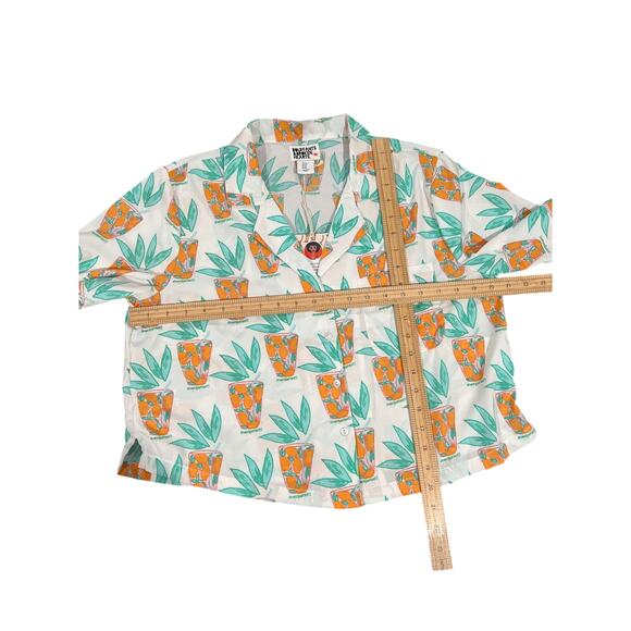 Bouffants & Broken Hearts Lemonade Print Pajama Shirt Women's Size M Quirky Fun - Picture 9 of 10